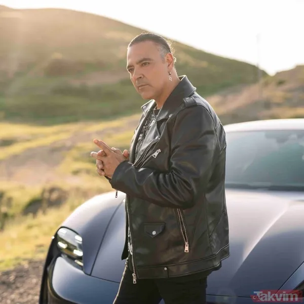 Orhon, "Gözden Uzak, Gönülden Irak Oldu. Fakat Şimdi Geri Döndüm. Müziğe Küsmüş, Depresyonda Bir Şekilde Kıbrıs'ta Yaşarken Üç Yıl Önce Eşim Selcan'la Tanışıp...