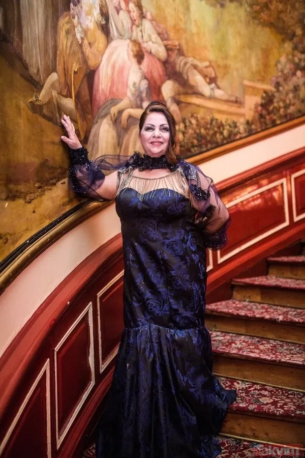 Bergen’in en yakın arkadaşı Tüdanya’dan yıllar sonra gelen itiraf: Bergen’i dizime yatırıp gözüne… - 3