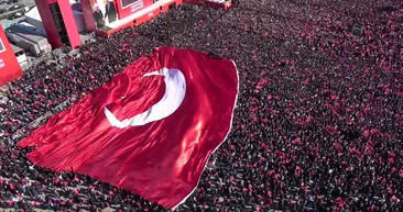 İstanbulda Cumhur İttifakının Yenikapıdaki mitinginde tarihi kareler