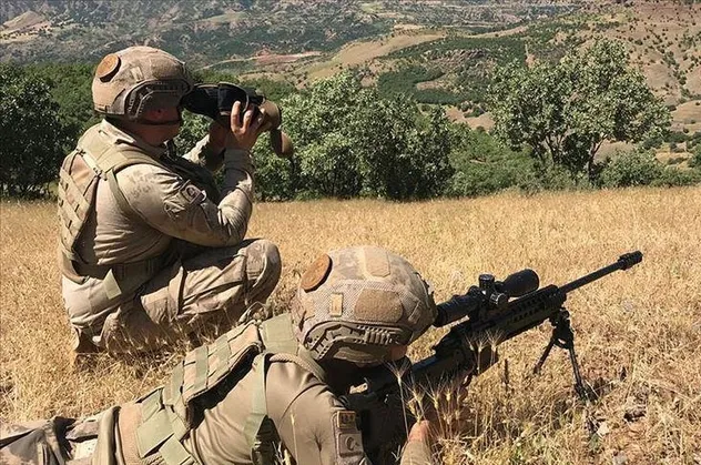 Son dakika: Yıldırım-2 Cilo Operasyonu'nda 2 terörist etkisiz hale getirildi