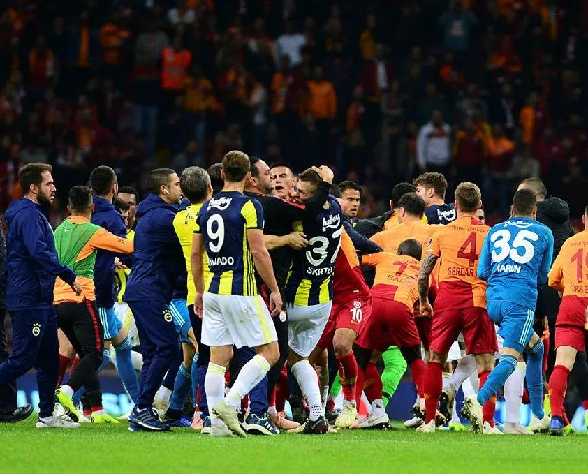 Topyekün disipline