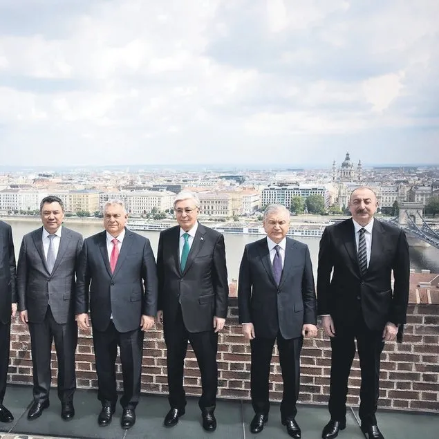Türk zirvesi