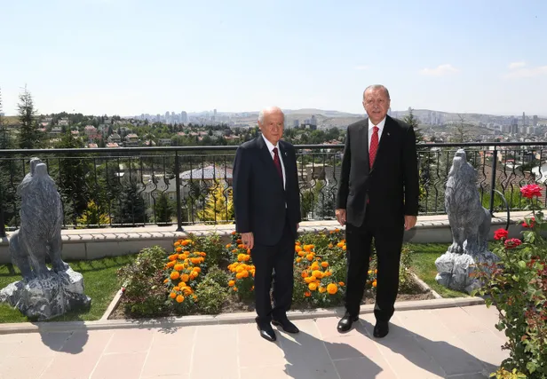 Bu fotoğraf gündeme oturmuştu! İşte Erdoğan'ın Bahçeli ziyaretinin perde arkası-5