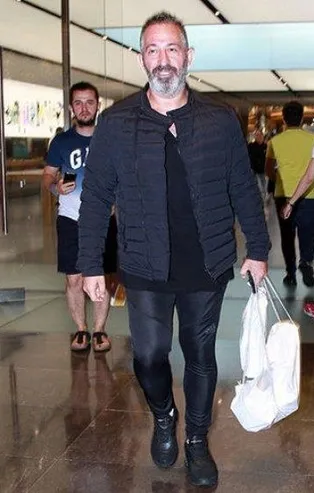 Cem Yılmaz'dan yeni aşka yeni imaj