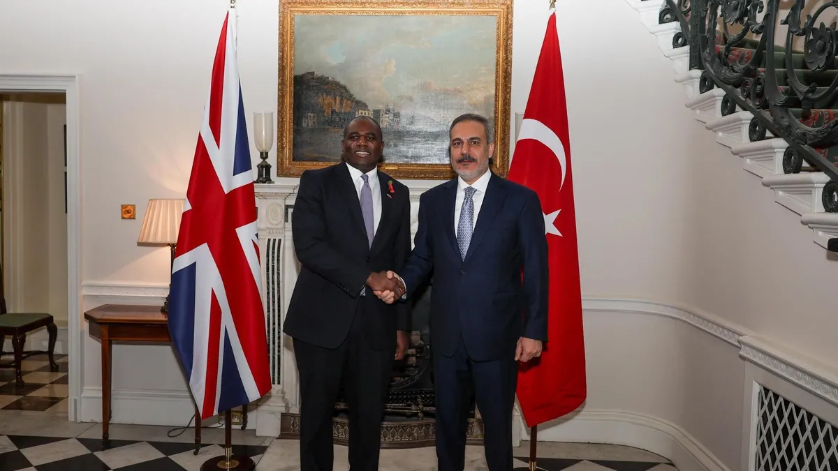 Dışişleri Bakanı Hakan Fidan İngiliz mevkidaşı Lammy ile görüştü! İngiliz bakandan TUSAŞ sözleri