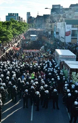 Hamburg karıştı!