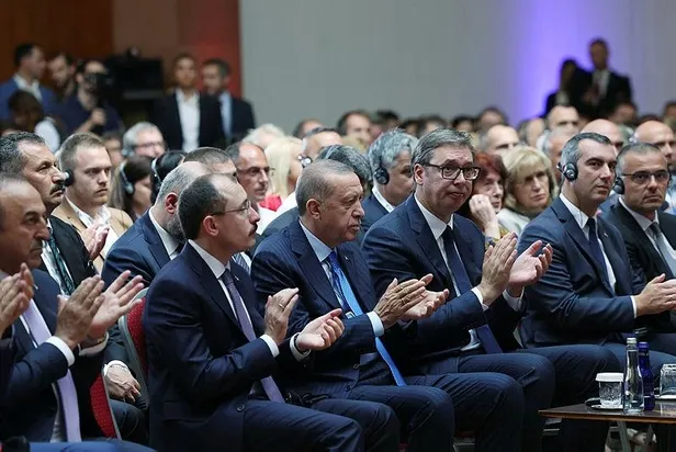 baskan-erdogandan-turkiye-sirbistan-is-forumunda-onemli-aciklamalar-1662555146232.jpeg