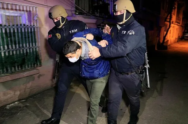 SON DAKİKA: Adana’da DEAŞ'a şafak baskını: 9 gözaltı kararı