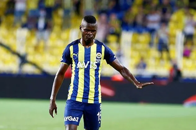 Son dakika: Fenerbahçe'de flaş ayrılık!