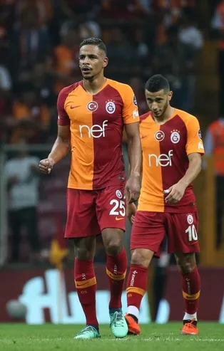 Son dakika: Fernando resmen Sevilla'da