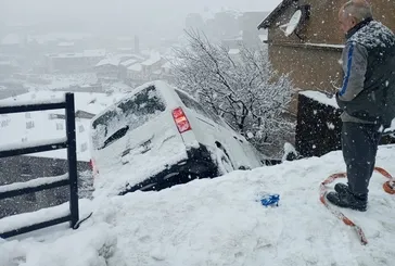 Bitlis'te 10 araç birbirine girdi: 16 yaralı!