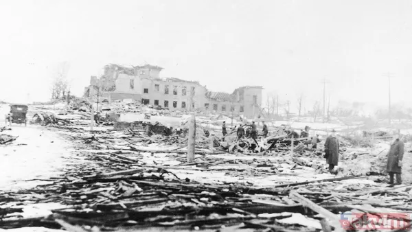 Halifax Explosion (1917) Kanada'da Yaşanan Bu Felaket, Bir Gemi Çarpışmasının Ardından Gerçekleşen Devasa Patlamayla Tarihe Geçti. Patlama, Tüm Şehri...