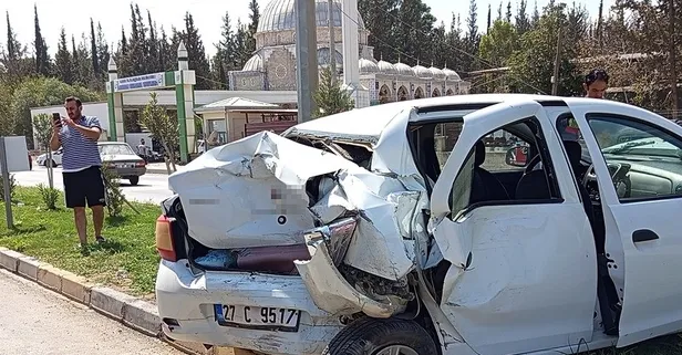 Hatay'da zincirleme facia! 4 araç birbirine girdi: 5 yaralı