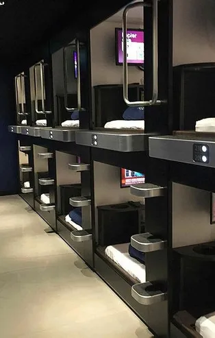 Sabiha Gökçen Uluslararası Havalimanı'nda uyku kabinleri hizmete girdi