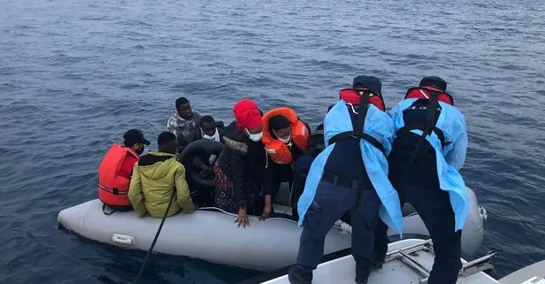 İzmir açıklarında 62 düzensiz göçmen yakalandı