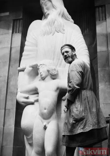 BBC’de pedofili heykeltıraş skandalı! İki kızına ve köpeğine cinsel tacizde bulunan Eric Gill’in heykeline 89 bin sterlinlik koruma - 1