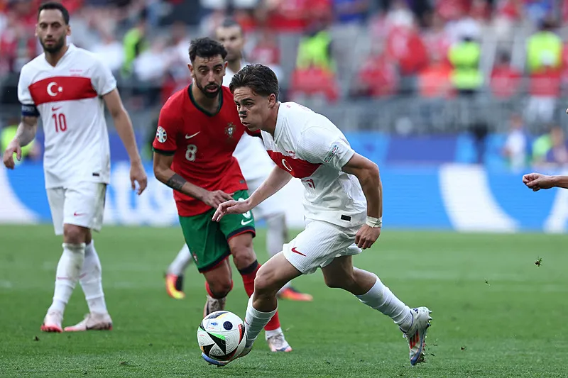 Montella'dan flaş kararlar: Arda Güler yedek! İşte Türkiye'nin Çekya maçı 11'i - 29