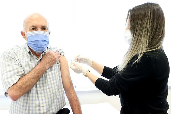 Türkiye Oxford'un koronavirüs aşısını neden almıyor? Sağlık Bakanı Fahrettin Koca merak edilen soruyu yanıtladı!-2