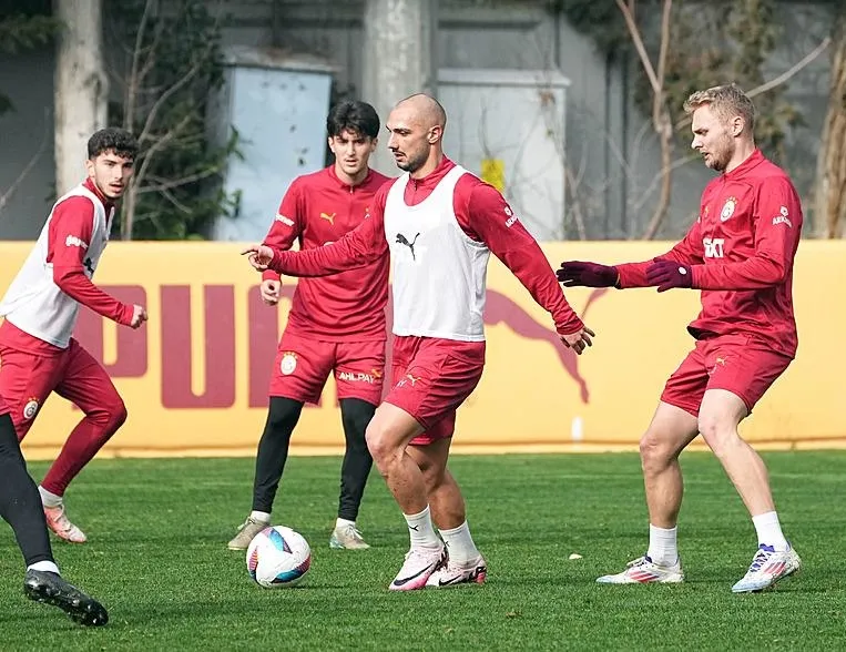 Lider Antep deplasmanında