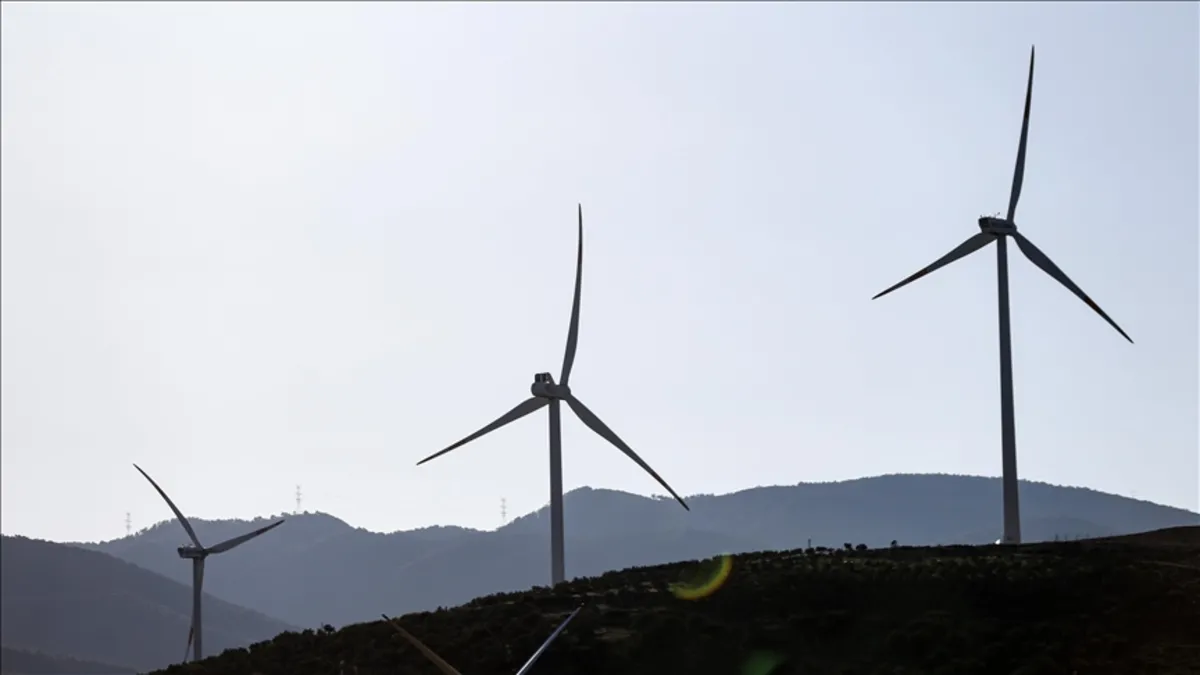 Yenilenebilir enerjide hedef ilk 10! Türkiye yenilebilir enerji payını artırıyor! 2053'te net sıfır emisyon!