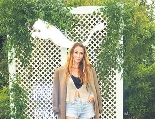 Ünlü isimleri buluşturan davet