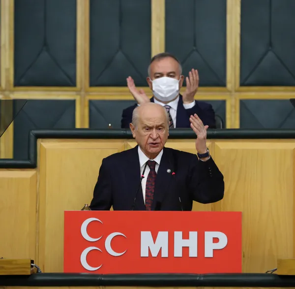 son-dakika-devlet-bahceliden-orman-yanginlari-ve-trafik-kazalari-tweetleri-teslimiyet-fitratimizda-olmayan-bir-acziyettir-1628421877435.jpg SON DAKİKA: Devlet Bahçeli'den orman yangınları ve trafik kazaları tweetleri: Teslimiyet fıtratımızda olmayan bir acziyettir-4