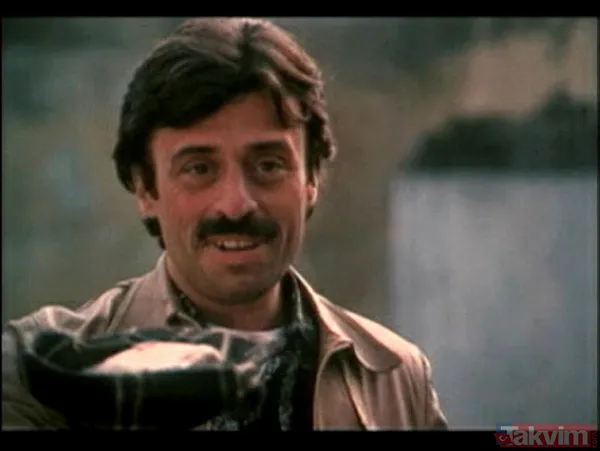 52 yıl önce evlenmişler! Yedi Bela Hüsnü’nün Cemal’i Şevket Altuğ’un eşi de Yeşilçam yıldızı çıktı! Meğer Süt Kardeşler’in yıldızıyla... - 2