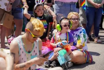 LGBT terörü çocukları hedef alıyor!