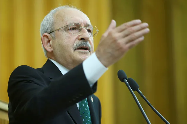 CHP'de sular durulmuyor! Adaylık için fırsat kolluyorlar