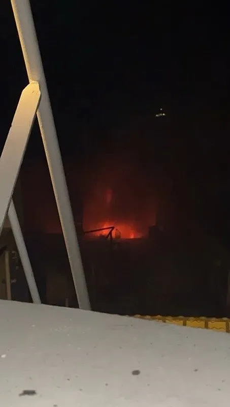 gazzeye-yardim-goturen-gemi-saldiriya-ugradi-disisleri-bakanligi-sozcusu-keceli-saldiriyi-kinadi-bu-saldiriyi-1746197473713.jpeg Gazze'ye yardım götüren gemi saldırıya uğradı! Türkiye harekete geçti: Sorumlular hesap verecek-2