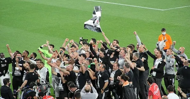 Şampiyon Beşiktaş kupasını ne zaman alacak? Kutlamalara seyirci alınacak mı? Tarih belli oldu...
