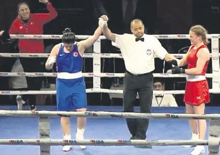 Fırtına’ya öne geçmek yaramıyor! Bakasetas takım arkadaşlarından özür diledi-5