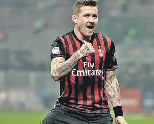 Usta’dan İtalya çıkarması