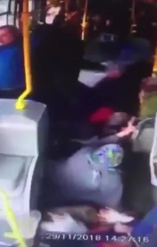 Trabzon'da TIR belediye otobüsüne çarptı: 9 yaralı