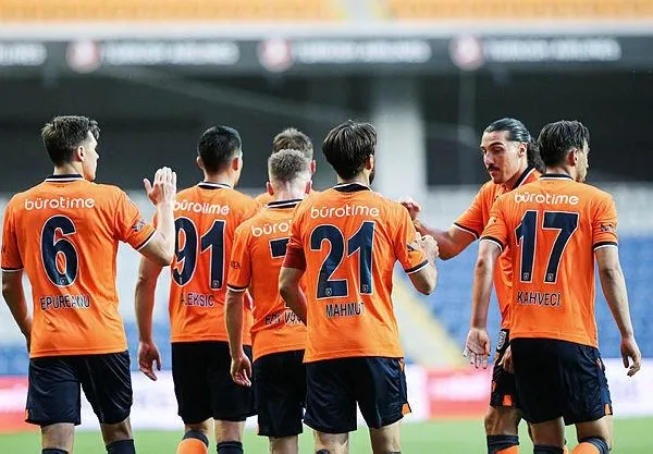 medipol-basaksehir-2-0-aytemiz-alanyaspor-mac-sonucu-1592070207968.jpeg
