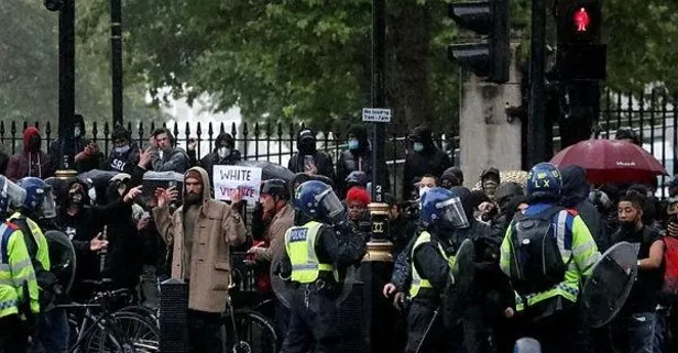 ABD’de bu haberle sarsıldı! Geroge Floyd protestolarına katılanlarda koronavirüs testip edildi