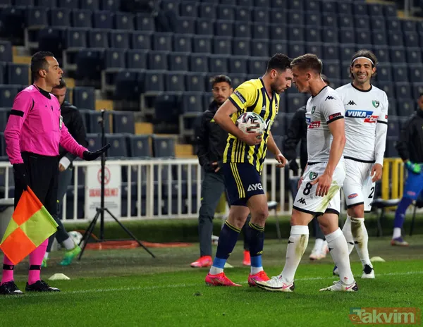 Emre Belözoğlu Fenerbahçe'nin başındaki ilk maçının ardından konuştu: Sonunun güzel olacağına inanıyorum - 38