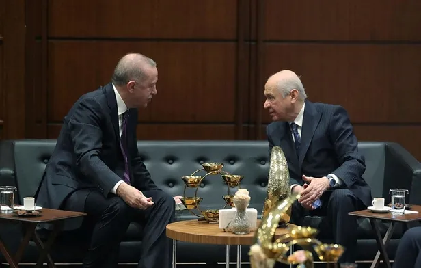 Son dakika: Başkan Erdoğan MHP Genel Başkanı Devlet Bahçeli ile bir araya geldi-4