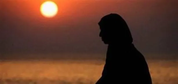 Ezan sesinden etkilendi, Müslüman oldu