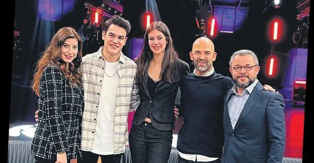 Akıncı dizisinin güzel oyuncusu Deren Talu'dan annesi Defne Samyeli'ye iltifat: Annem oyuncu koçum gibi