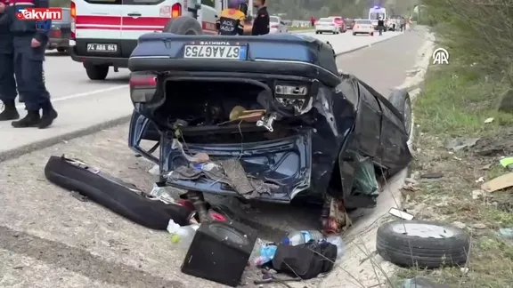 Bartın'da feci kaza: 11 yaralı!