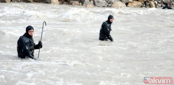 Son dakika... Antalya'da hortum sonucu kaybolan üniversiteli Kader Buse'yi arama çalışmaları yeniden başladı - 11