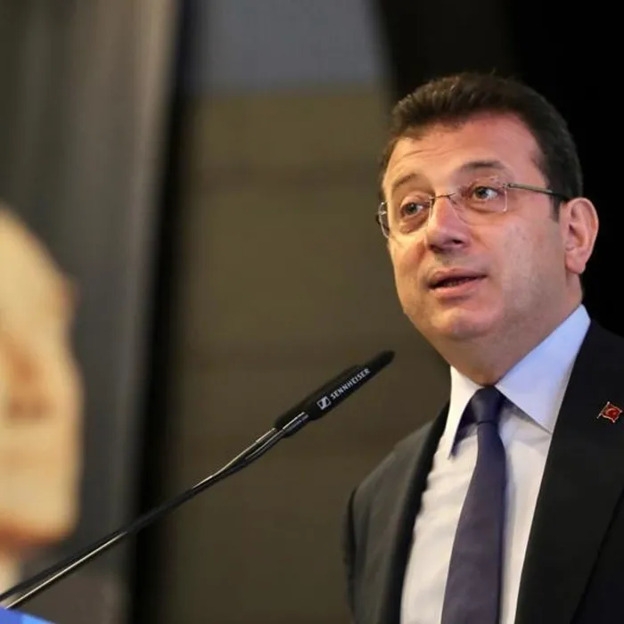sozunu-tutmayani-sandikta-gonderin-diyen-chpli-ibb-baskani-ekrem-imamoglu-2019-yilindanbu-yana-vaatlerinin-yuz-1705852964271.jpeg