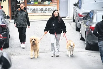 Makyajsız yakalanan Aslı Bekiroğlu'nun ağzını bıçak açmadı!