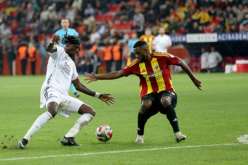 Beşiktaş'ta yıldızlar dönüyor! Sergen Yalçın Kocaelispor maçının 11'ini belirledi - 7