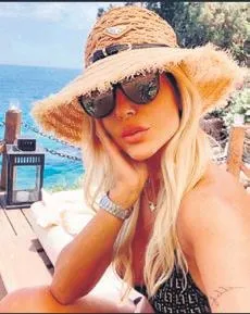 Seren Serengil, safra kesesi ameliyatı öncesi herkese seslendi-9