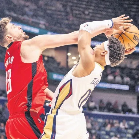 Alperen Şengün Kung Fu Panda gibi!