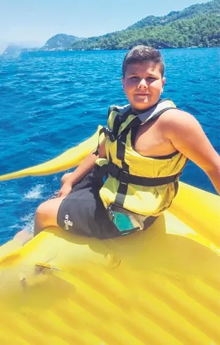 Zayıflama ilaçları ölüm saçmaya devam ediyor! Son kurban 15 yaşındaki Egehan oldu