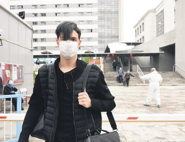 Karantinayı bitiren Berke İstanbul’a döndü