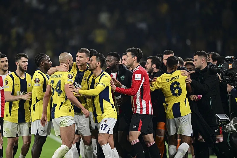 Spor yazarları Fenerbahçe - Athletic Bilbao maçını değerlendirdi! "Kredisi bitti" - 7